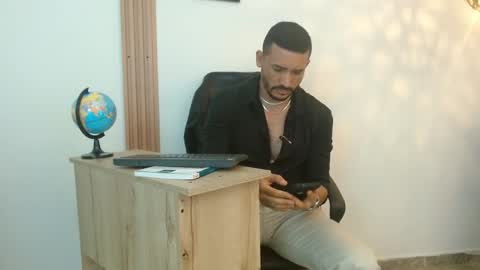   REIKO  online show from September 2025 03:39:02 PM