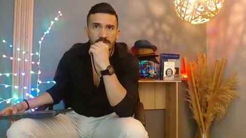   REIKO  online show from March 2026 02:23:01 PM