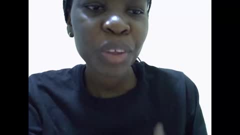 Snapshot of reina_2 chatting on February 2026 03:40:02 PM cutie online show from February 2026 03:40:02 PM