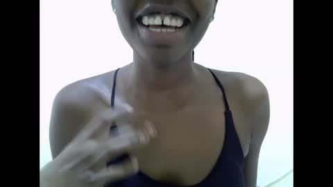 Snapshot of reina_2 chatting on March 2026 10:44:02 AM cutie online show from March 2026 10:44:02 AM