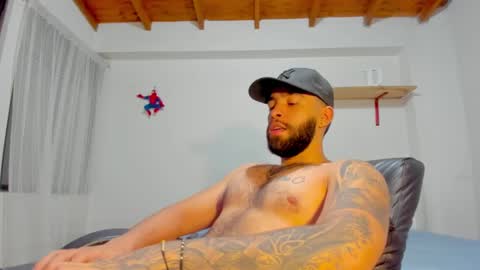 Rmy Steen online show from October 2025 10:41:01 PM