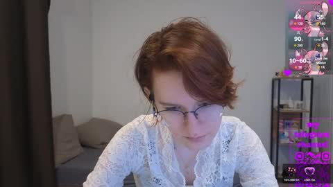 Snapshot of renaeblaski chatting on April 2026 05:32:01 PM Claire online show from April 2026 05:32:01 PM