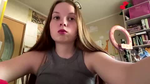 Annabel online show from June 2026 08:06:02 AM