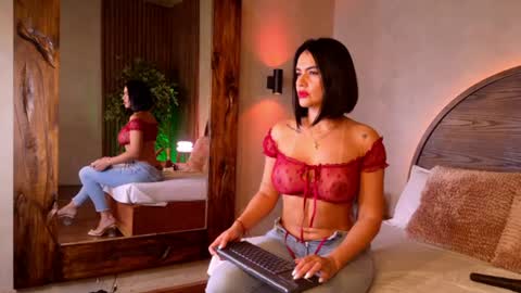 Renata online show from June 2026 10:07:01 AM