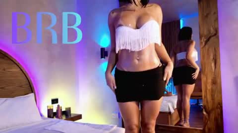 Renata online show from June 2026 12:22:01 PM
