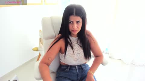 RENATA online show from December 2024 05:25:01 PM