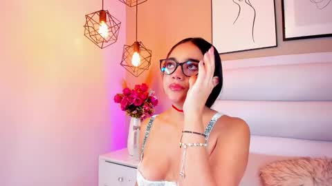 Snapshot of renata_vale28 chatting on February 2026 07:36:02 PM Renata Vale28 online show from February 2026 07:36:02 PM