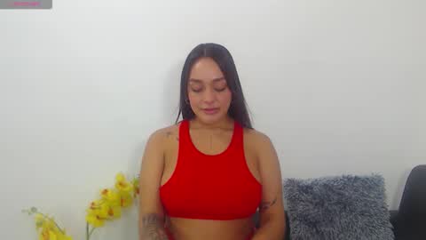 renatabrownn28 online show from June 2026 06:13:02 PM