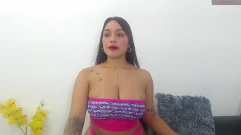 renatabrownn28 online show from July 2026 03:08:02 AM