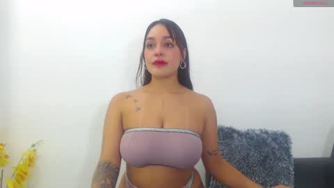 renatabrownn28 online show from July 2026 04:29:02 AM