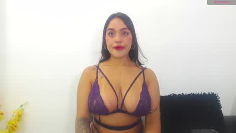 renatabrownn28 online show from July 2026 03:56:02 AM