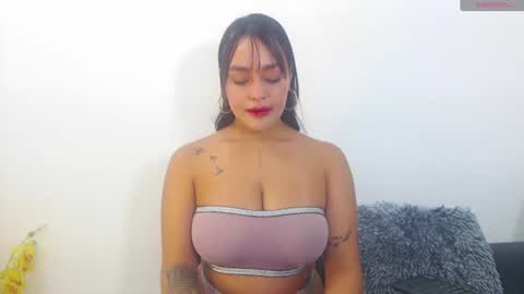 renatabrownn28 online show from July 2026 06:53:02 AM