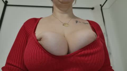 Renatta online show from February 2025 04:27:02 AM