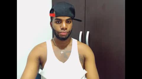 Snapshot of rene_hotman chatting on October 2025 09:10:02 PM Rene online show from October 2025 09:10:02 PM