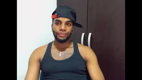 Snapshot of rene_hotman chatting on October 2025 10:56:01 PM Rene online show from October 2025 10:56:01 PM