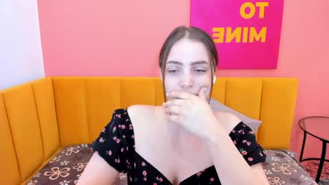 reneeblair online show from June 2026 01:44:02 AM