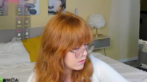 reneefoxy_ online show from July 2026 11:58:01 PM
