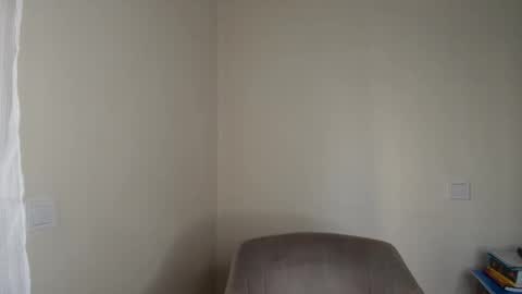 Snapshot of renigendur chatting on October 2025 12:06:01 PM ReniGendur online show from October 2025 12:06:01 PM