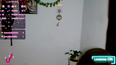 Snapshot of renne155269 chatting on November 2025 09:36:02 PM renne155269 online show from November 2025 09:36:02 PM