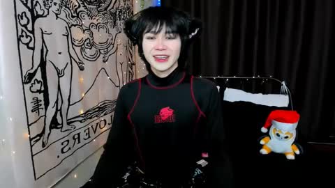 rennuts online show from December 2024 02:23:02 PM