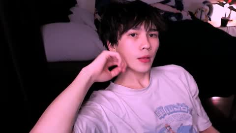 Snapshot of rennuts chatting on November 2025 02:44:01 PM rennuts online show from November 2025 02:44:01 PM