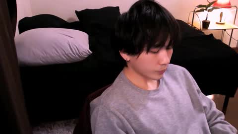 Snapshot of rennuts chatting on November 2025 03:04:01 PM rennuts online show from November 2025 03:04:01 PM