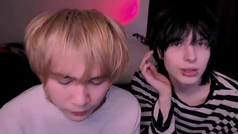 Snapshot of rennuts chatting on February 2026 04:54:01 PM rennuts online show from February 2026 04:54:01 PM