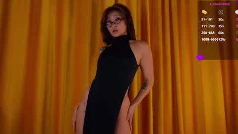 renochka online show from June 2026 04:57:01 PM