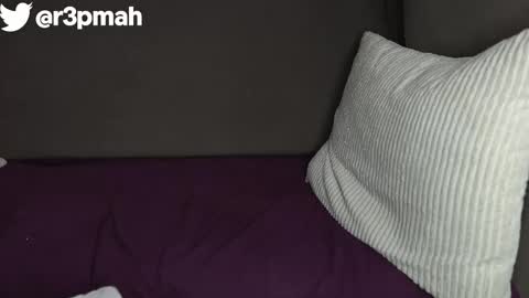 My name is Repmah  help me to get 50 thumb-up online show from September 2025 12:42:01 PM