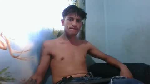 Snapshot of resurgirkratosking999 chatting on December 2025 08:46:01 PM Luis online show from December 2025 08:46:01 PM