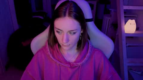 Rie online show from February 2026 01:31:01 PM