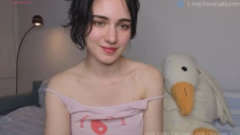 Ewiwi online show from May 2026 02:14:02 PM