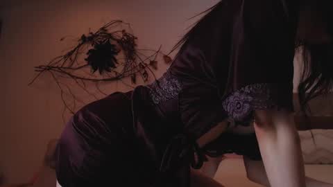 revealyourdarkdesires online show from September 2025 08:46:01 PM