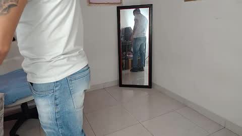 Snapshot of rey_masterhot chatting on March 2026 05:34:02 PM reymasterhot online show from March 2026 05:34:02 PM