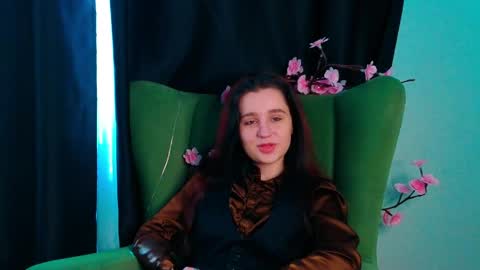 reynaedge online show from May 2026 07:28:02 AM