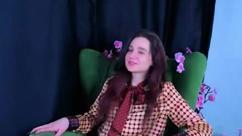 reynaedge online show from June 2026 02:33:01 PM
