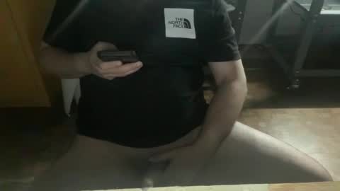 Snapshot of rgvknives chatting on September 2025 11:04:01 AM rgvknives online show from September 2025 11:04:01 AM