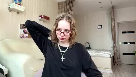 Snapshot of rhiannonmayberry chatting on July 2026 11:12:01 AM rhiannonmayberry online show from July 2026 11:12:01 AM