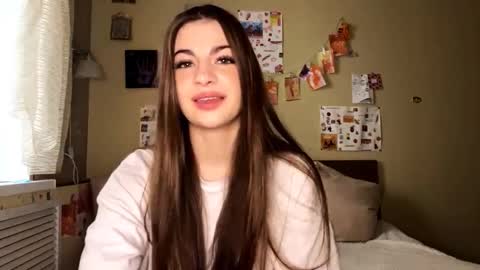 Anna online show from November 2025 09:53:02 AM