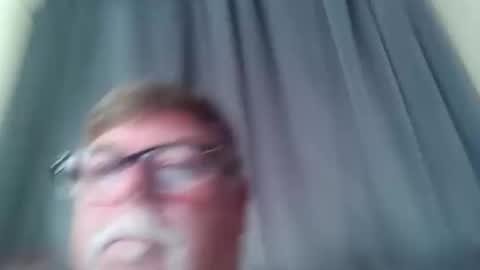 ri_tugger33 online show from May 2026 04:04:01 PM