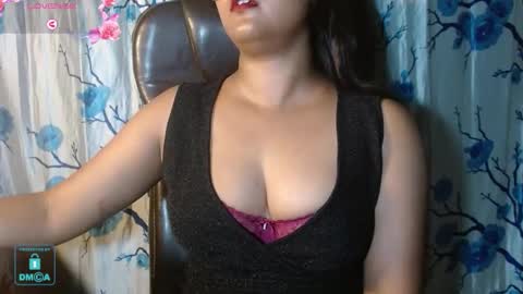 Riya online show from October 2025 09:43:02 AM