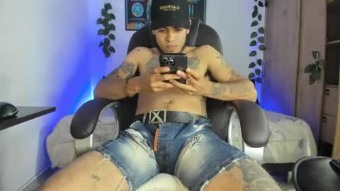 Snapshot of riancum chatting on February 2025 05:14:02 AM juan online show from February 2025 05:14:02 AM