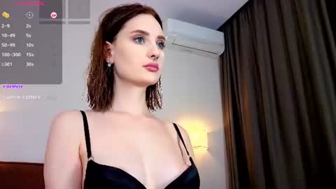 Ria Woods online show from July 2026 06:45:01 PM