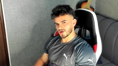 ricardogonzalez666 online show from September 2025 08:19:01 PM