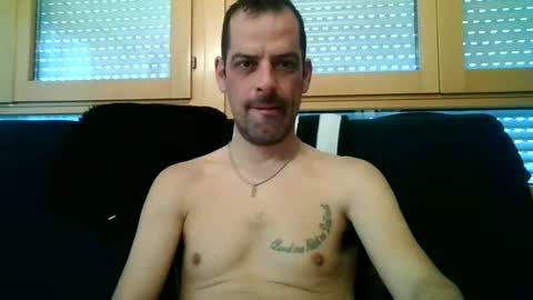 Snapshot of ricardohawtin chatting on April 2026 10:34:01 AM ricardohawtin online show from April 2026 10:34:01 AM