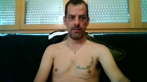 Snapshot of ricardohawtin chatting on May 2026 08:31:01 AM ricardohawtin online show from May 2026 08:31:01 AM