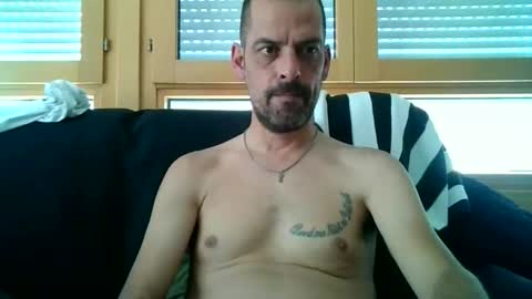 Snapshot of ricardohawtin chatting on May 2026 04:57:01 PM ricardohawtin online show from May 2026 04:57:01 PM
