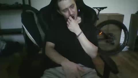 ricciardio online show from October 2025 03:45:01 PM