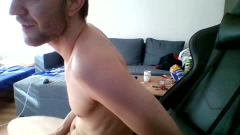 ricciardio online show from May 2026 06:18:01 AM
