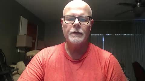 Snapshot of rich32937 chatting on February 2026 04:16:02 PM rich32937 online show from February 2026 04:16:02 PM